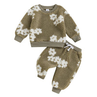 Neutral Florals Fleece Set - The Ollie Bee